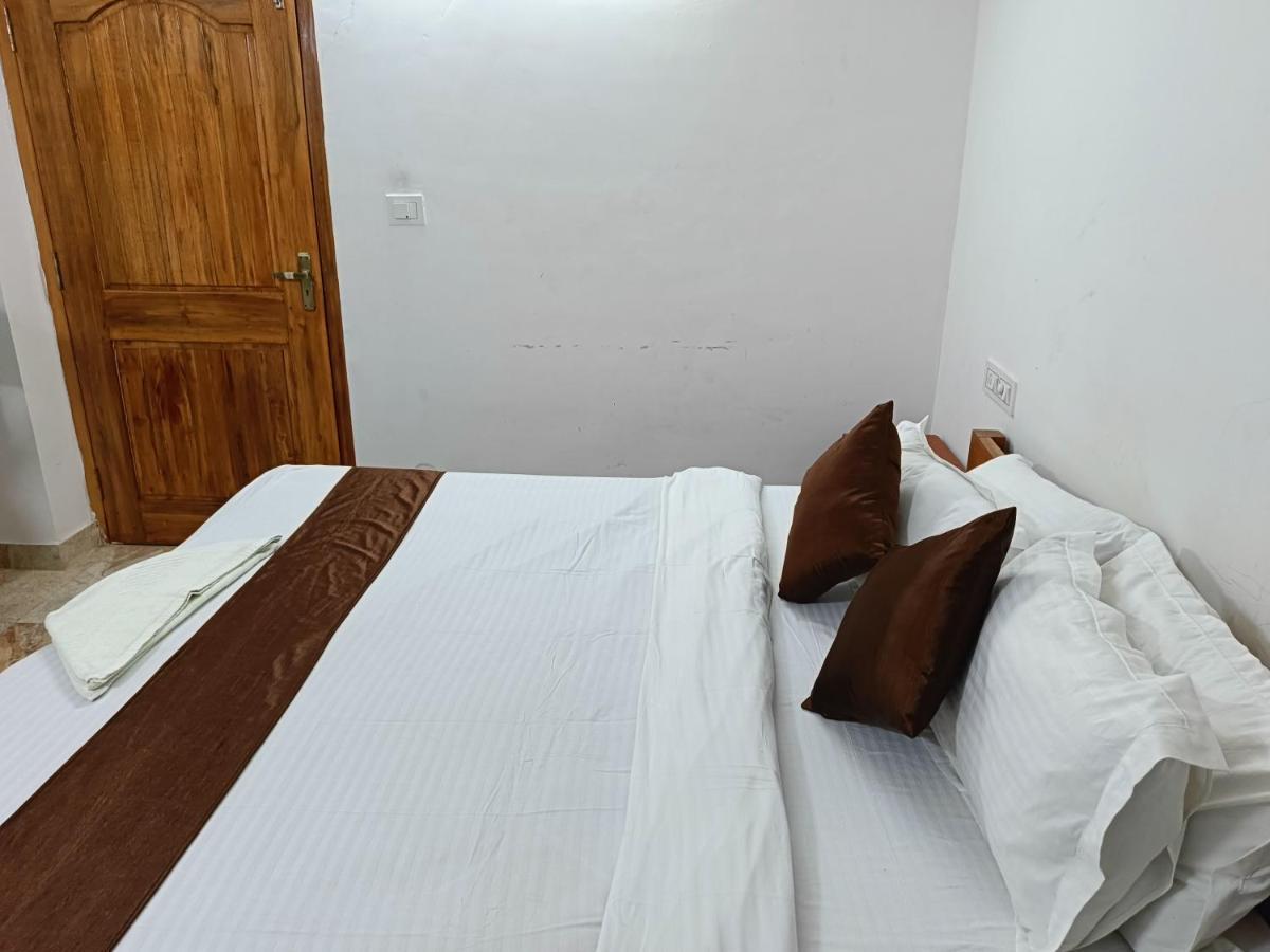 Hotel Atithi Grand กูวาฮาติ ภายนอก รูปภาพ
