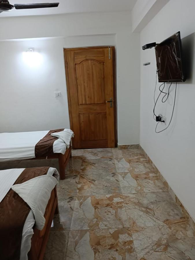 Hotel Atithi Grand กูวาฮาติ ภายนอก รูปภาพ